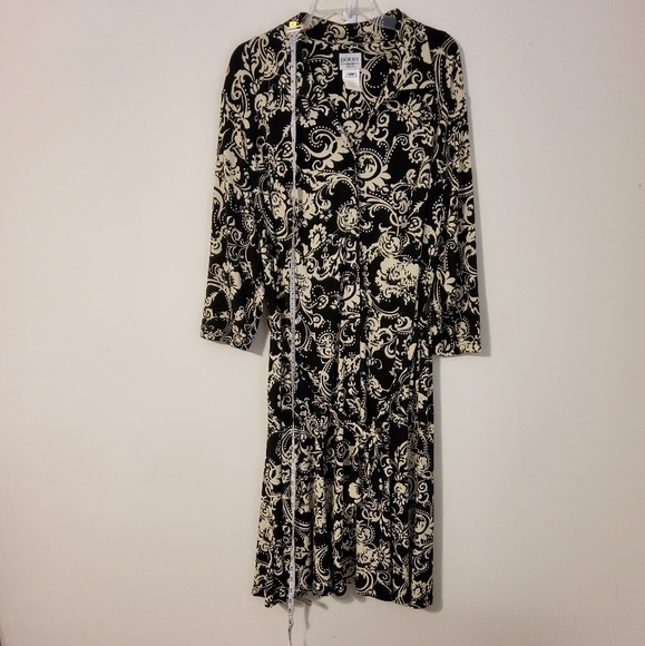 Dorby Woman Stretch Balck/Cream Boho Print Shift Dress Size 18W - Picture 2 of 9